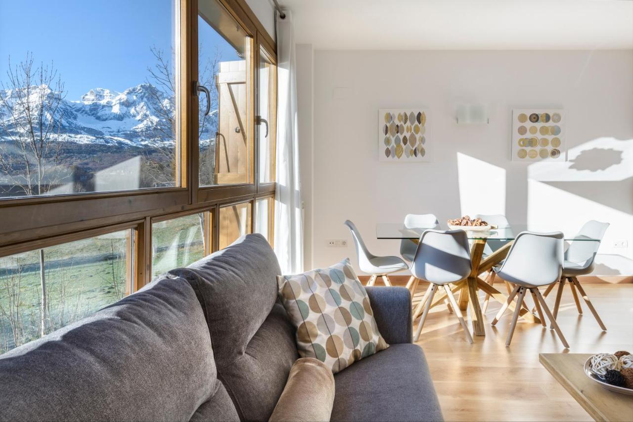 Chalet Casa La Cumbrecita En Пантикоса Экстерьер фото